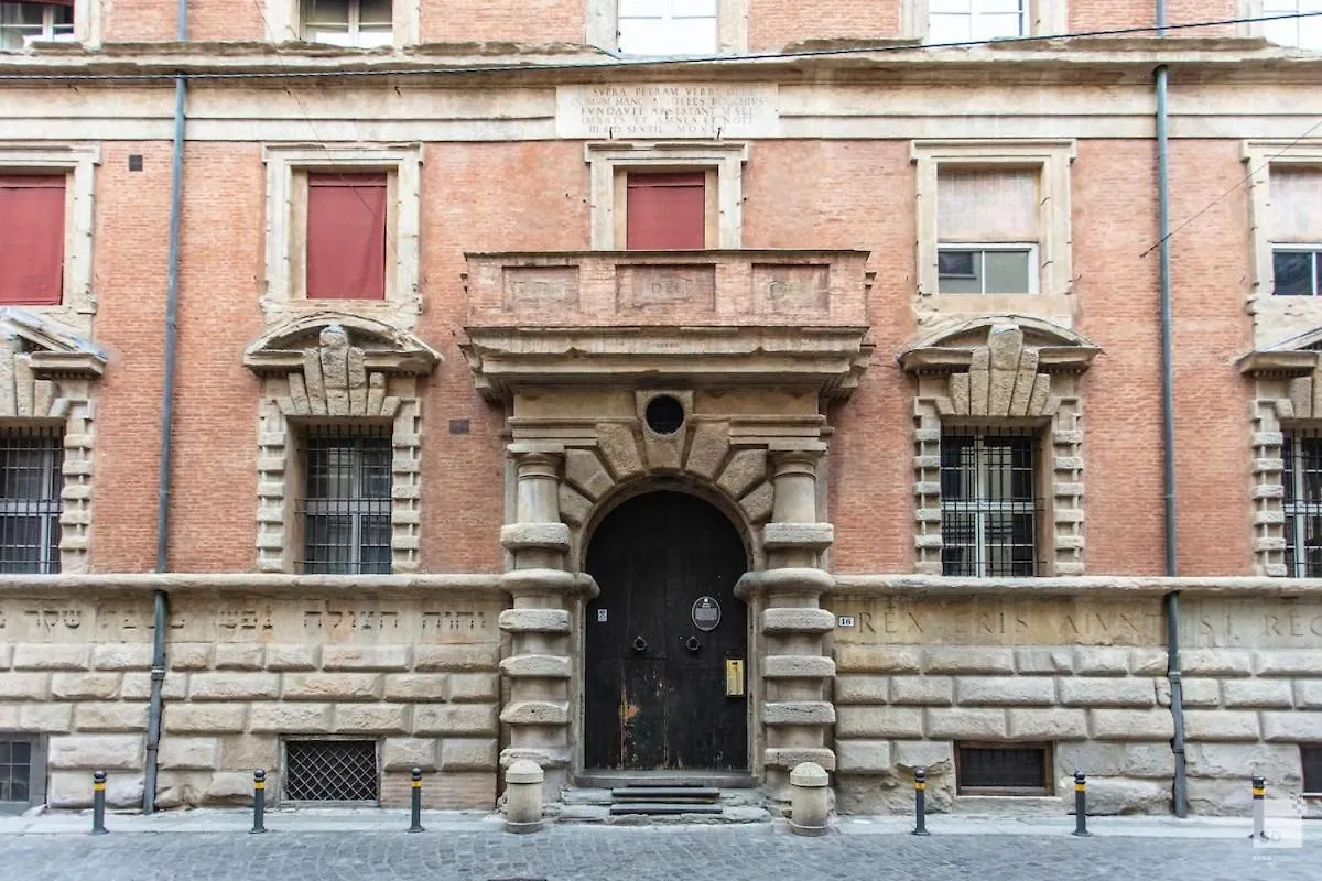 Apartment Design Suite In Historical Palace Bologna Italy
